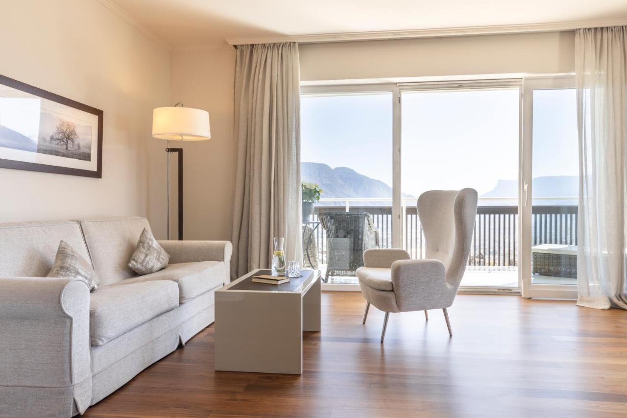 Hotel Patrizia Tirolo Ngoại thất bức ảnh